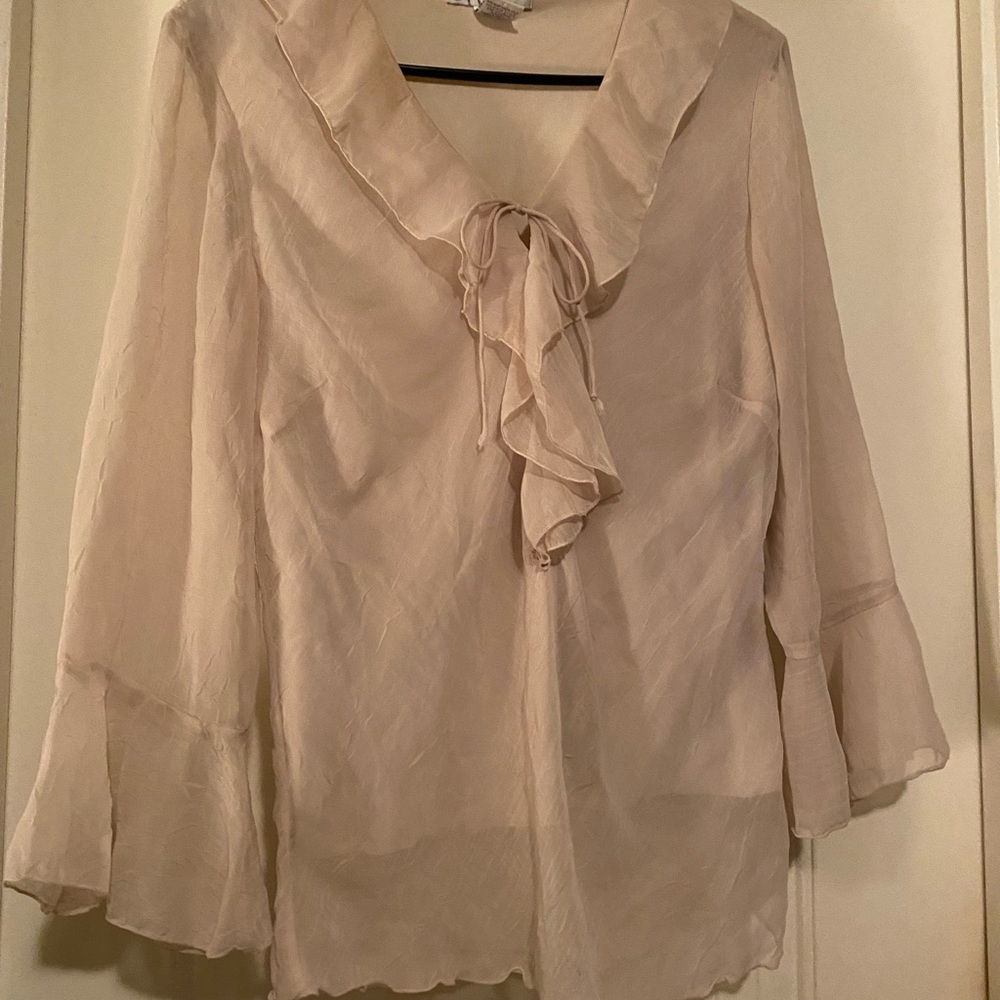 Dress Barn flutter sleeve blouse